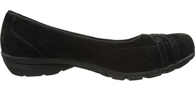 comfy flat shoes for walking
