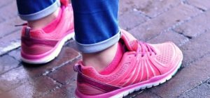 best walking shoes for flat feet and plantar fasciitis