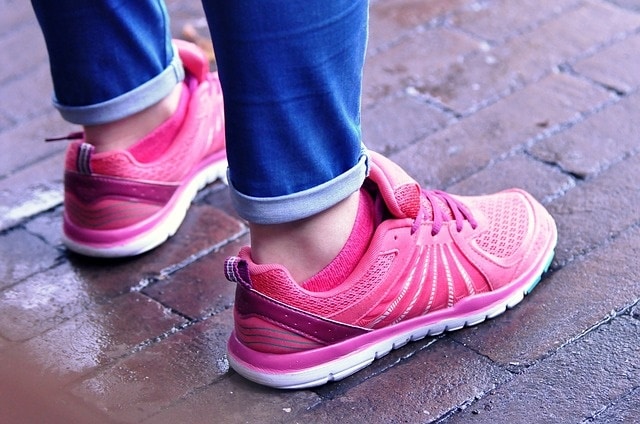 best walking shoes for high arches and plantar fasciitis