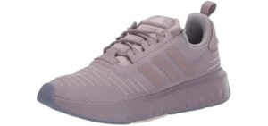 Adidas Women's Swift Run 23, Preloved Fig/Preloved Fig/Almost Pink, 11