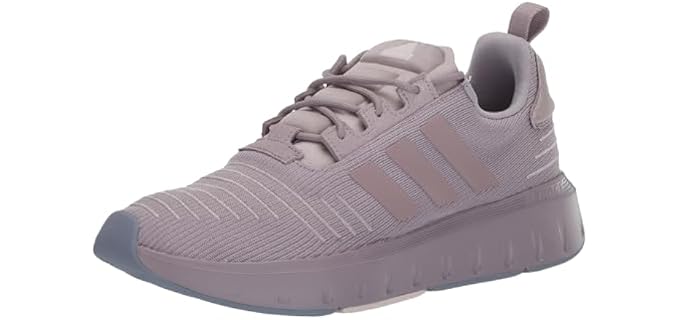 Adidas Women's Swift Run 23, Preloved Fig/Preloved Fig/Almost Pink, 11