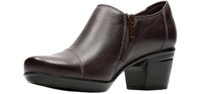 Clarks Women's Emslie Warren Zipper Ankle Boot, Dark Brown, 9
