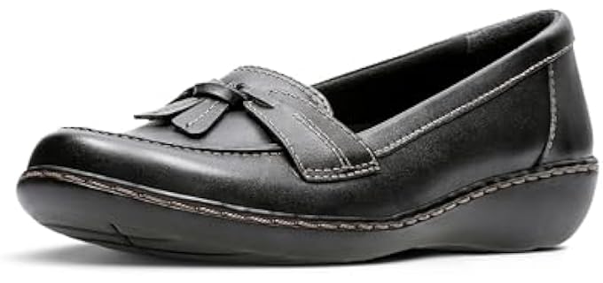 Clarks Women's Ashland Bubble Loafer, Black, 8