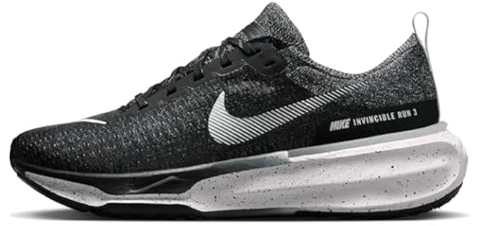 Nike Men's Invincible 3 Road Running Shoes (Black/White, us_Footwear_Size_System, Adult, Men, Numeric, Medium, Numeric_9)