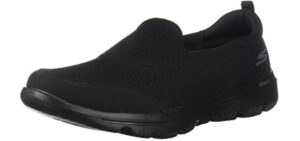 Skechers Performance Women's GO Walk Evolution Ultra Rapids Shoe, Black, 5.5 M US