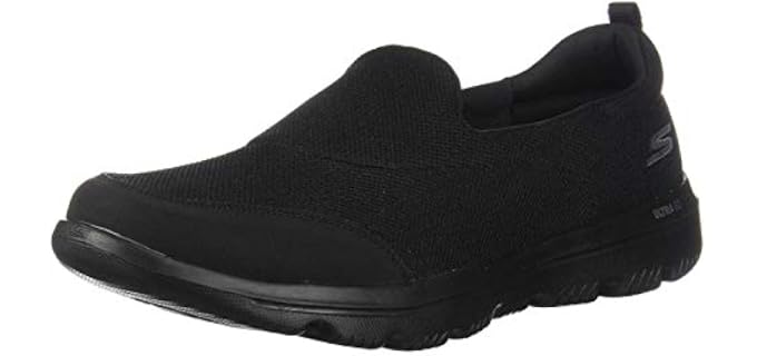 Skechers Performance Women's GO Walk Evolution Ultra Rapids Shoe, Black, 5.5 M US